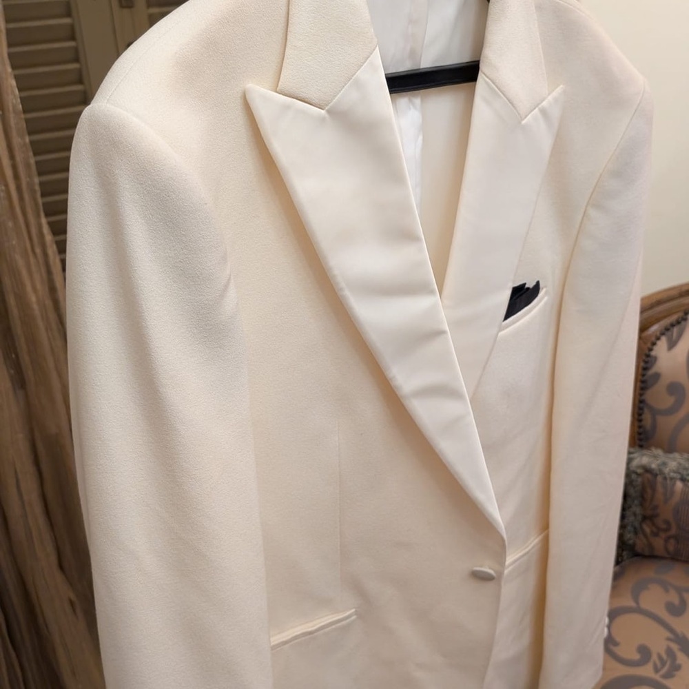 Cream Slim Fit tuxedo jacket/blazer
